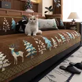 Dicke braune Sofaauflage mit Chenille-Stickerei, Rentier- und Schneeflockenmotiven - 70x70 / Glückshirsch - Kaffee