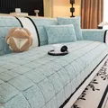 Copridivano in peluche azzurro con trama quadrata 3D e cuscini coordinati - 70*70cm / Blu