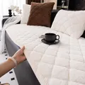 Copridivano spesso in peluche di coniglio bianco crema con motivo trapuntato - 50x50 / Bianco Sporco