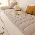 Housse de canapé épaisse en chenille crème avec motif chevrons et coutures matelassées - 60*60cm / Beige