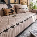 Copridivano trapuntato beige con fiocchi neri e cuscini coordinati in stile moderno - Modello 70-70 / Marrone
