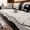 Copridivano in ciniglia bianco e nero con motivo a spina di pesce e bordi ondulati - 70x70cm / Beige Caffè