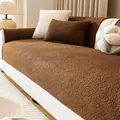 Copridivano in pile sherpa color caramello con cuscino coordinato per l'inverno - 70x70cm / Marrone