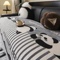 Housse de canapé en chenille à rayures grises avec motif panda dans un salon moderne - 70*70cm / Gris