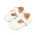 White faux leather baby Mary Jane shoes with scalloped edges and Velcro strap for infants - 11cm (0-6 Months) / White
