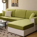 Fruitgroene chenille bankhoes set inclusief kussenhoezen op een L-vormige bank - 60*60cm / Matchagroen