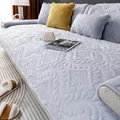 Copridivano trapuntato viola chiaro con elegante trama floreale e tessuto in flanella spessa - 70x70cm / Grigio chiaro