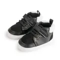 Winter baby walking shoes in black and white with warm fleece lining and velcro straps - 0-6 Months / Black
