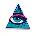 Blauw en roze Evil Eye PVC bedeltje voor klompen met een modern pop-art design - Driehoek Alziend Oog (10)