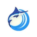 Charm en PVC motif espadon bleu et vagues pour sabots avec des détails de qualité - Style Voilier et Vague
