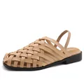 Beige hand-woven leather sandals with elastic heel strap and flat black rubber sole - EU 36 / Apricot