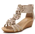 Sandales compensées beiges avec fleurs en relief et talon plateforme aspect bois - 38 / Abricot