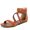 Bruinoranje platte Romeinse sandalen met slangenpatroon bandjes en rits achter - Oranje