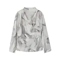 Witte blouse met lange mouwen en grijze golvende prints, achteraanzicht - S / Gedrapeerde Hals Top