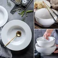 Service de vaisselle nordique en céramique blanche avec textures circulaires élégantes - Service Bols Échelle Bol à Soupe Et Assiettes à Pâtes