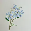 Naturgetreue 4-köpfige künstliche blaue Lilie für Heimdeko und Fotografie - Blau und Violett