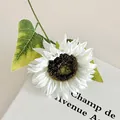 Girasol blanco artificial con hojas verdes para decoración del hogar y arreglos - Blanco