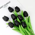 Nueve tulipanes negros artificiales de PU con pétalos realistas y tallos verdes de hogar - Negro