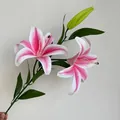 Realistischer künstlicher Lilienzweig in Rosa-Weiß-Verlauf mit zwei blühenden Blumenköpfen - Rosa