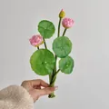 Ramo de loto artificial con pétalos de seda rosa y hojas de nenúfar para decoración - Rosa Claro