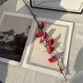 Rama de ciruelo artificial rojo rosado para una decoración elegante del interior del hogar - Ruyi Flor de Ciruelo Rojo Rosa