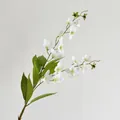 Ramo di gelsomino bianco artificiale con fiori cremosi e foglie verdi realistiche - Bianco