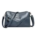 Sac seau bleu foncé en peau de mouton lavée avec logo kangourou et bandoulière - Bleu sarcelle