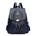 Sac à dos en cuir bleu marine avec logo kangourou et pompon pour femmes élégantes - Bleu