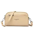 Beige Umhängetasche aus Leder mit Litschimuster, Doppelreißverschluss und Fronttasche - Aprikose