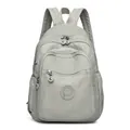 Sac à dos gris clair en nylon lavé avec plusieurs poches zippées et patch logo rond - Gris clair