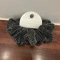 Dettaglio dell'elastico per capelli nero metallizzato plissettato su cartoncino - Argento Nero