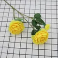 Künstliche gelbe Ranunkelrose mit langem Stiel, zwei Blüten und einer Knospe - Gelb