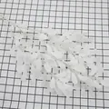 Ramo di foglie di arachidi artificiali bianche con fogliame denso per decorazioni - Bianco