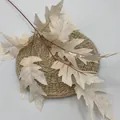 Artificial cream oak leaf branch with serrated edges for autumn home decor - Champagne
