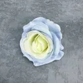 Testa di rosa artificiale in seta con petali azzurri e centro bianco crema - Blu Ghiaccio