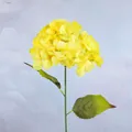 Einzelne gelbe Kunst-Hortensie mit grünen Blättern für die Hochzeitsdekoration - Gelb