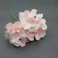 Realistische rosa Seidenhortensie mit grünem Stiel für Hochzeit und Heimdekoration - Mit Stiel / Fleischrosa