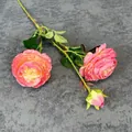 Enkele steel kunstmatige pioenroos in roze en oranje met drie bloemhoofden - Perzikroze