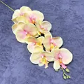 Künstliche Orchidee mit 9 Köpfen in Gelb und Lila aus Seide für die Dekoration - Hellgelb