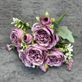 Bouquet de pivoines artificielles violettes avec roses et baies pour décoration - Violet foncé