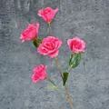 Einzelner Stiel künstliche Rose mit fünf rosa Blüten und grünen Blättern für die Deko - Rosenrot
