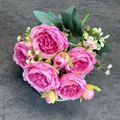 Bouquet de pivoines artificielles roses avec feuilles vertes et petites baies - Violet Rose