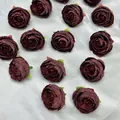 Teste di rose artificiali bordeaux in seta per decorazioni e progetti fai da te - Rosso scuro