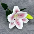 Realistische 3D Lilie in Weiß und Rosa mit Knospe für Hochzeit und Dekoration zu Hause - Waldrosa