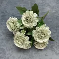 Kunstmatig ranunkel boeket in elegant licht saliegroen voor bruiloft decoratie - Lichtgroen
