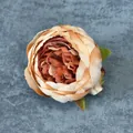 Künstlicher Pfingstrosenkopf aus Seide in Orange-Rosa-Verlauf für Hochzeits-DIY-Deko - Karamellbraun