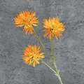 Drei orangefarbene künstliche Nadelkissenblumen mit naturgetreuen grünen Stielen - Orange