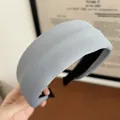 Retro padded light blue knit headband with space cotton sponge for a stylish thick look - Light Gray