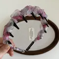 Serre-tête floral en mousseline rose pâle avec peigne intérieur et étiquette - Rose