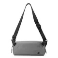 Minimalistische mittelgraue Brusttasche mit verstellbarem schwarzem Gurt und Textilgewebe - Grau